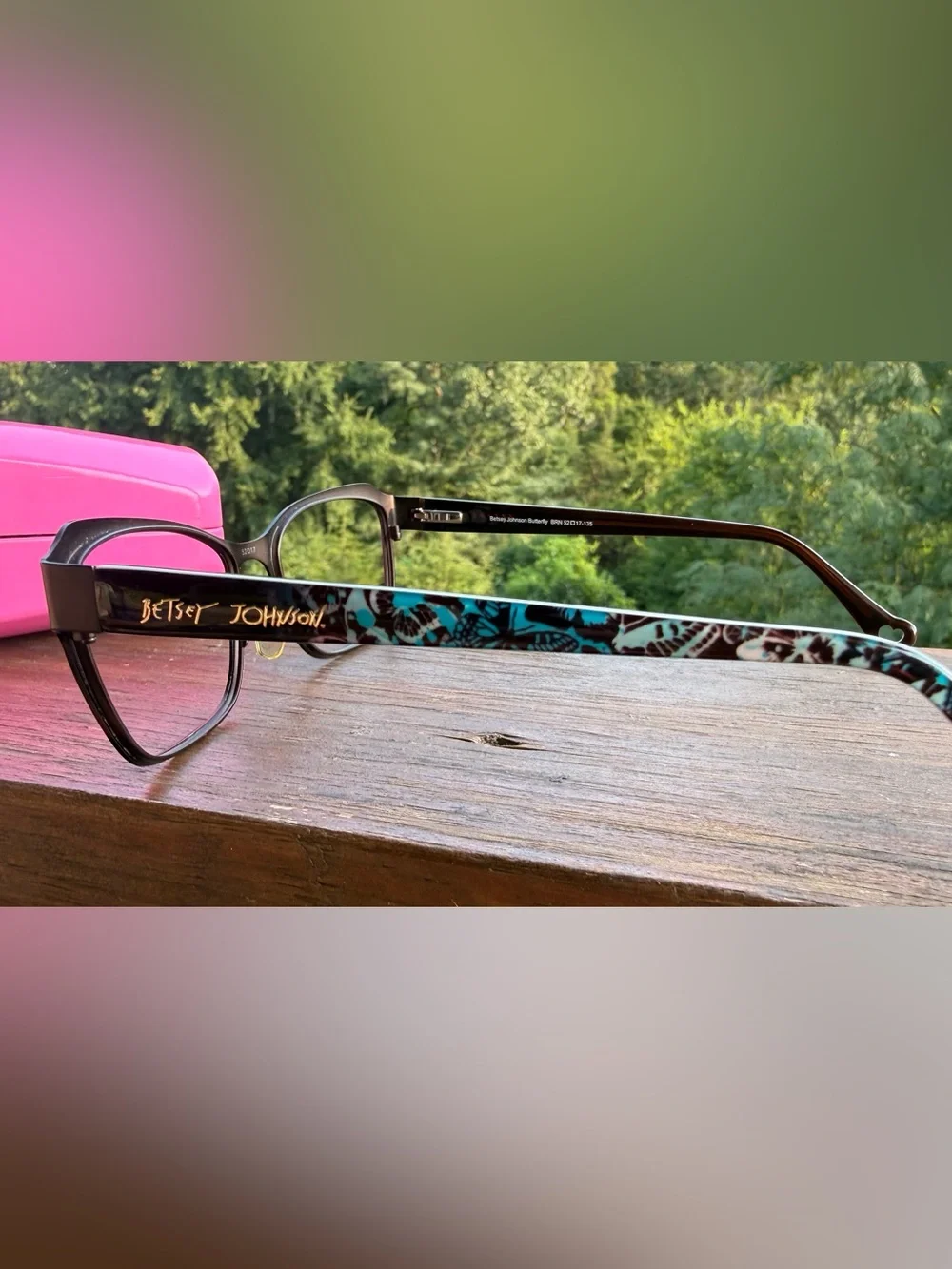 Betsey Johnson frame no